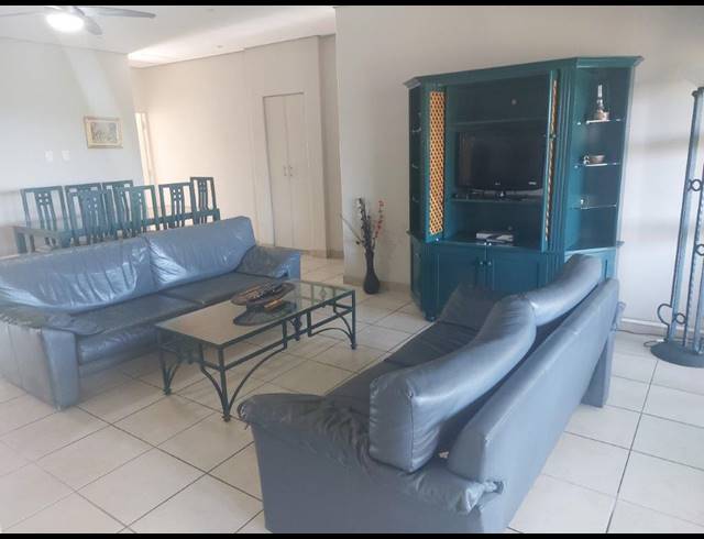 4 BEDROOM SECTIONAL TITLE FOR SALE IN SHELLY BEACH